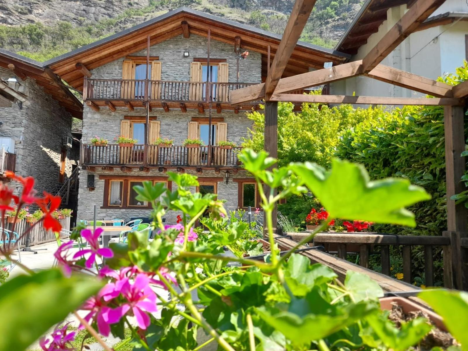 Agriturismo Al Pra Di Muriet 苏萨 外观 照片