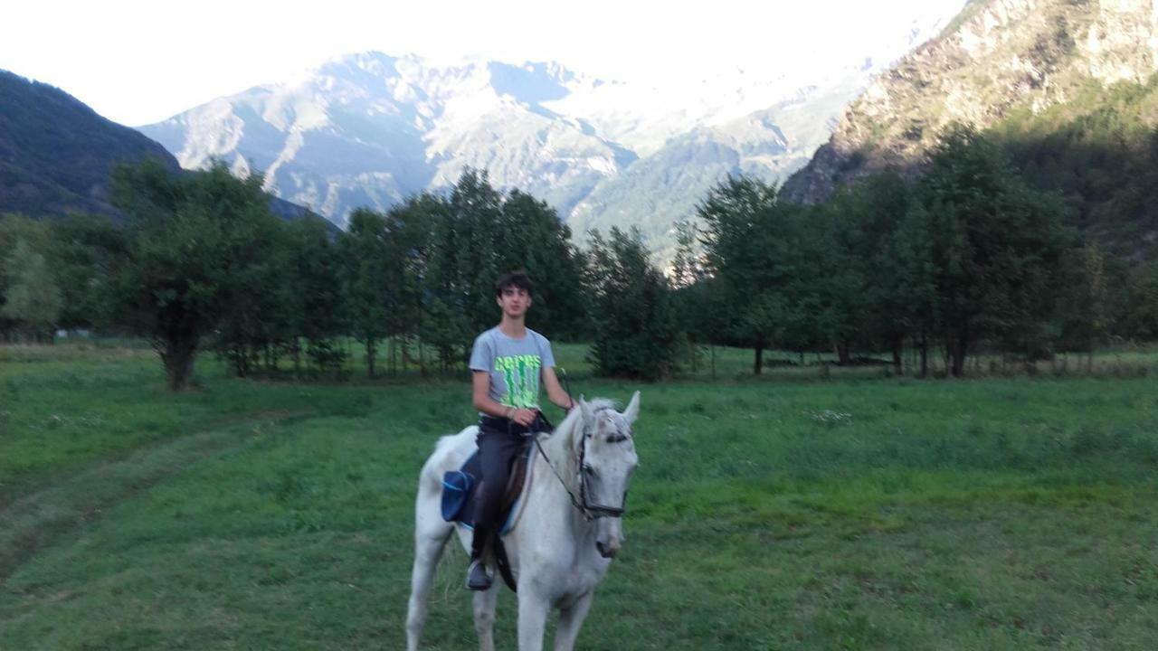 Agriturismo Al Pra Di Muriet 苏萨 外观 照片